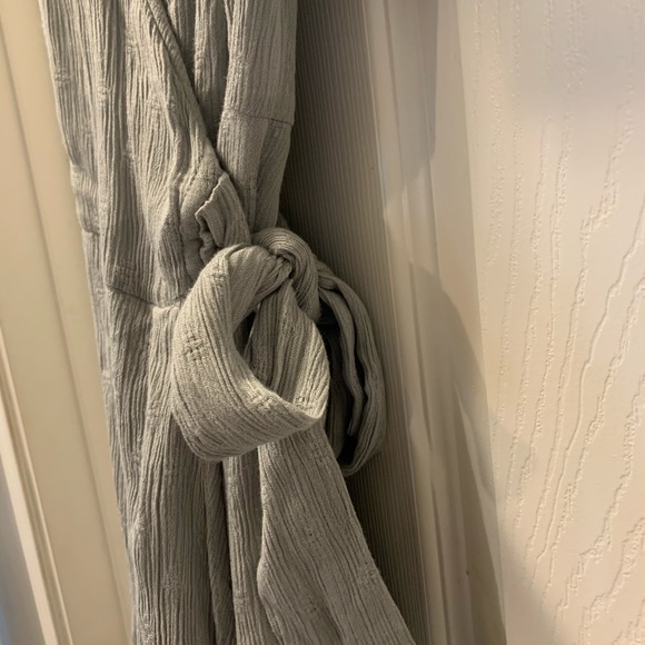 O’neill wrap dress. New with tags - Picture 2 of 6